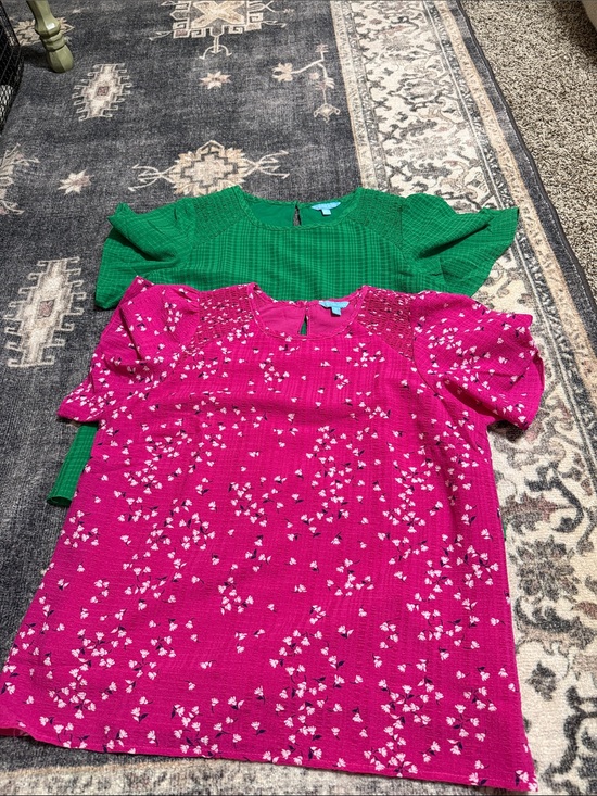 Draper James Tops - Draper James Pink Floral Top & Green Solid Short Sleeve Pack